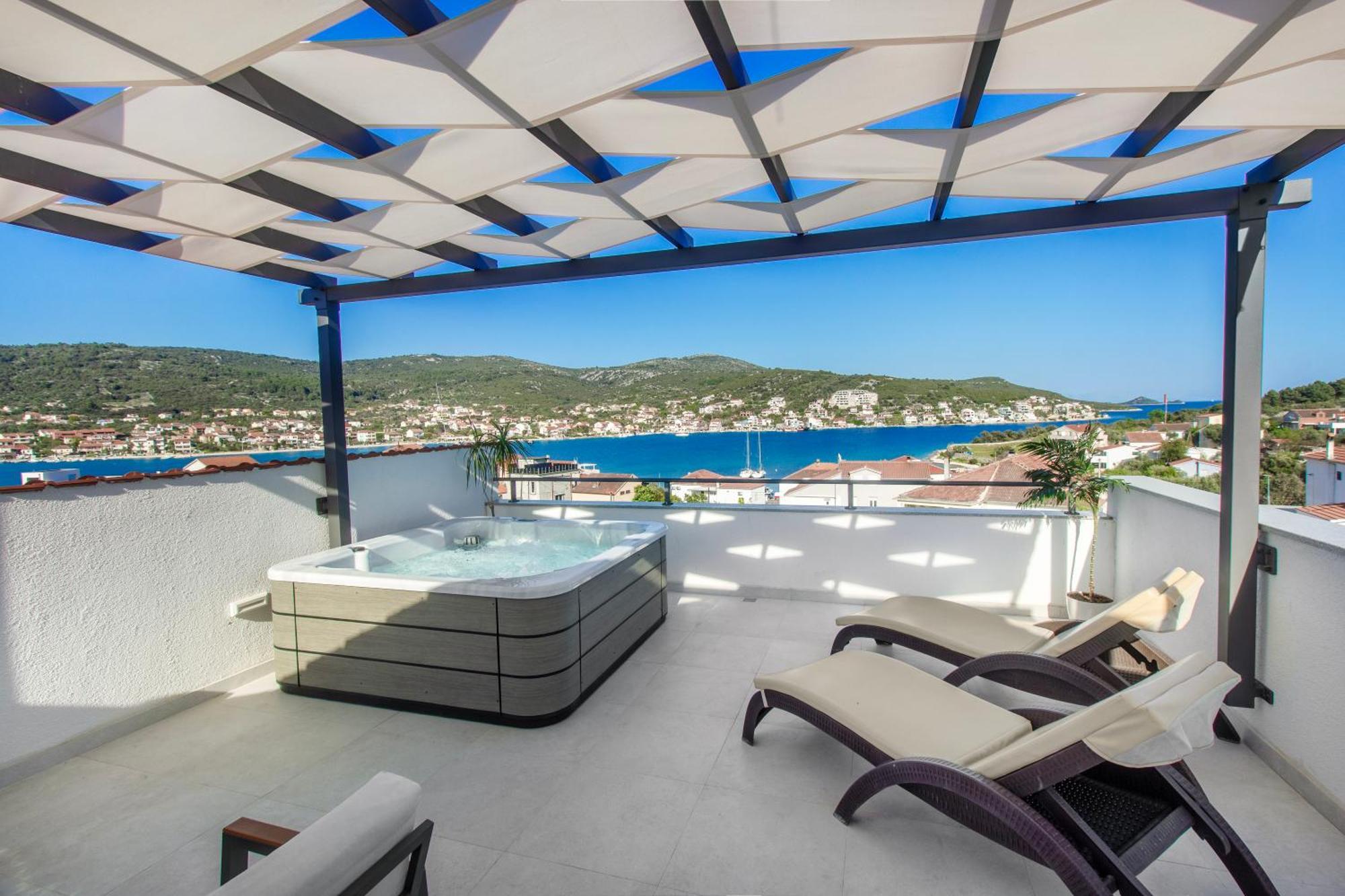 Villa Dalmatian Child With Swimming Pool, Close To The Beach Vinisce ภายนอก รูปภาพ