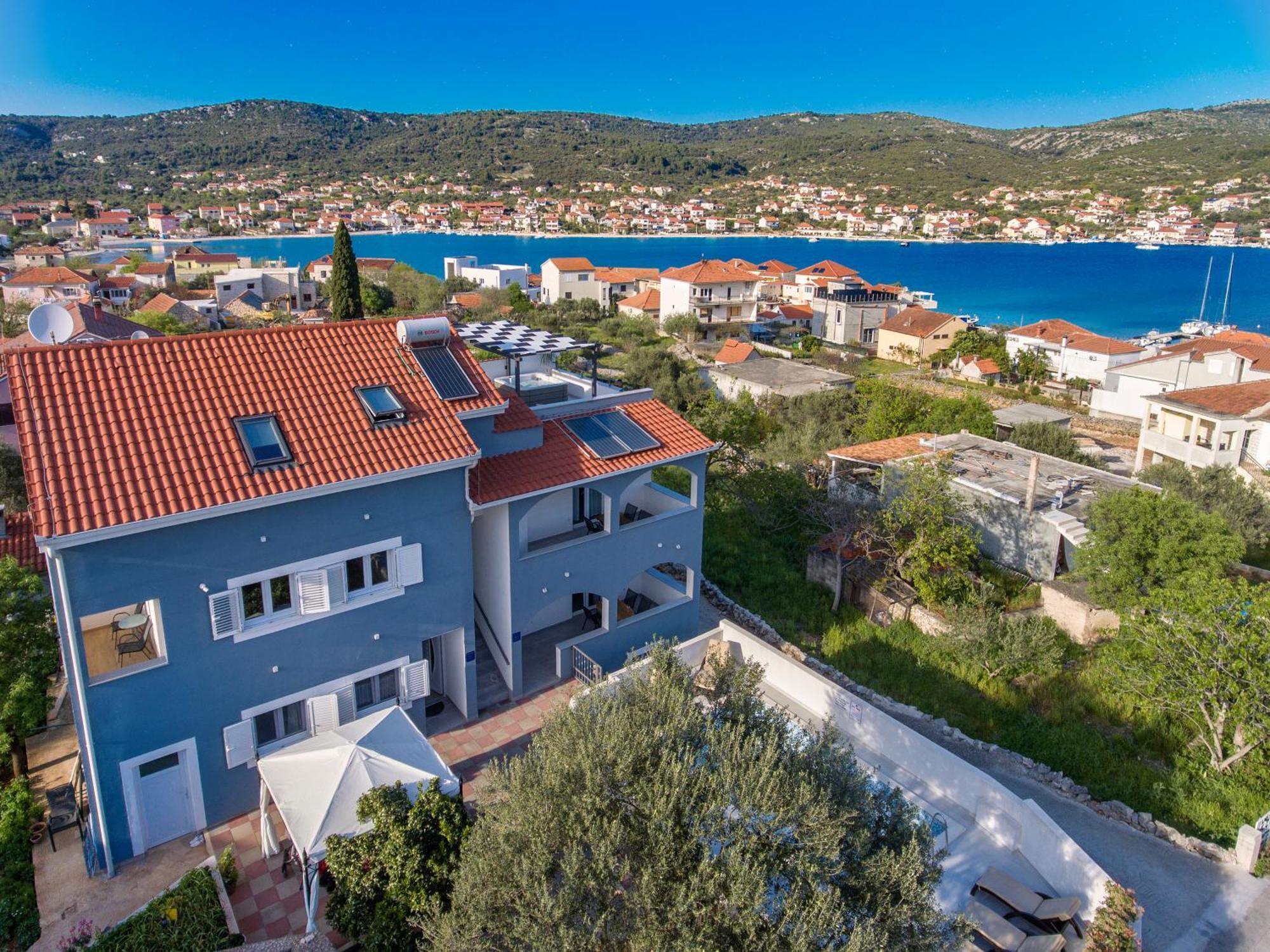 Villa Dalmatian Child With Swimming Pool, Close To The Beach Vinisce ภายนอก รูปภาพ